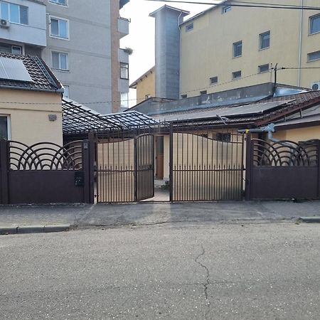 Apartamento La Bebe 3 Hunedoara Exterior foto