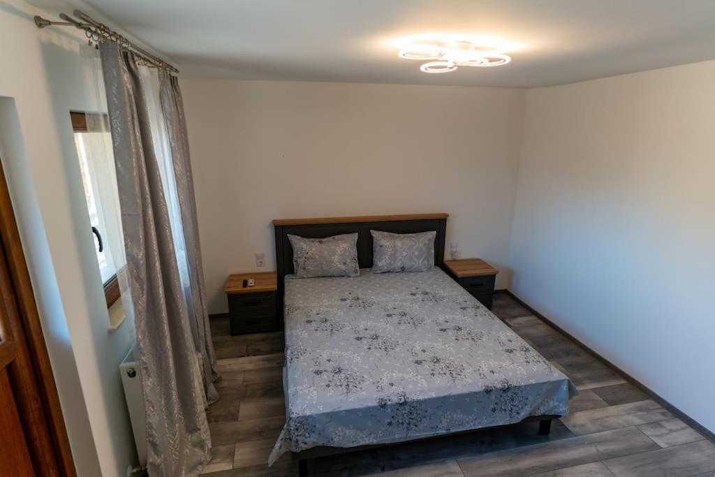 Apartamento La Bebe 3 Hunedoara Exterior foto