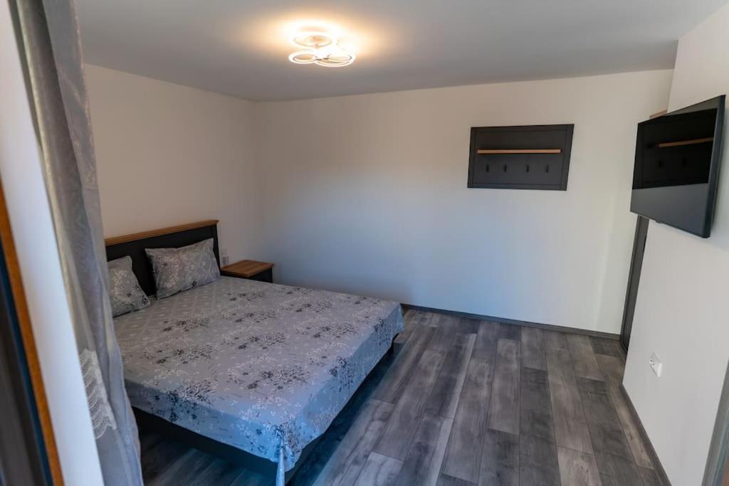 Apartamento La Bebe 3 Hunedoara Exterior foto