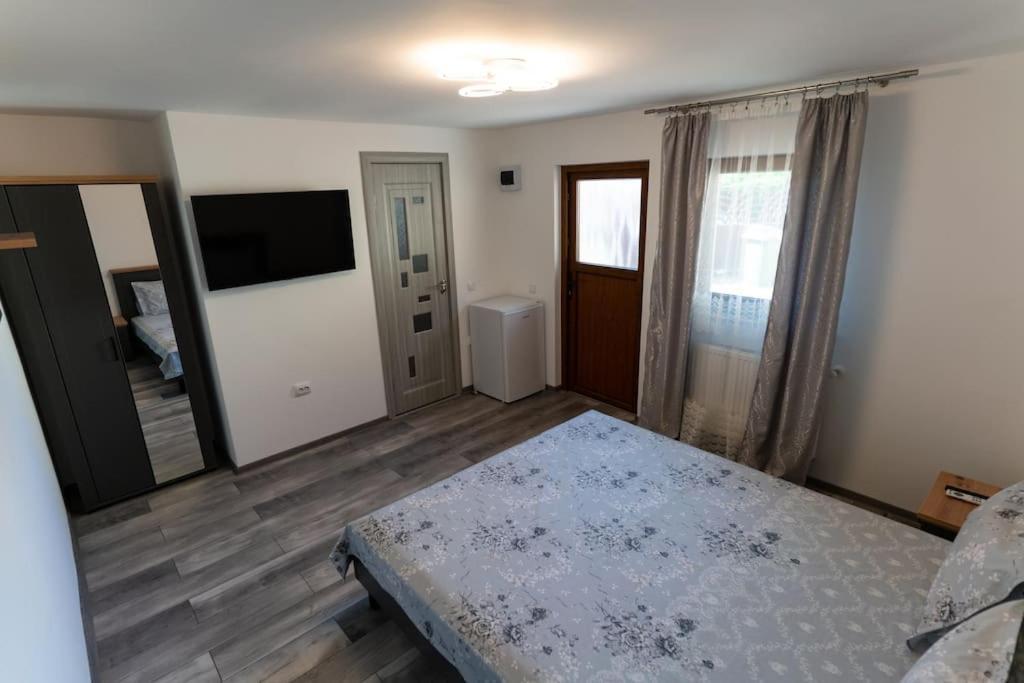 Apartamento La Bebe 3 Hunedoara Exterior foto